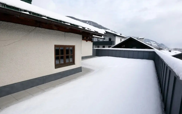 Apartment in Uttendorf Near Ski Slopes