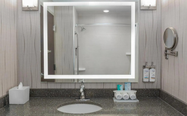 Holiday Inn Express & Suites Cold Lake by IHG