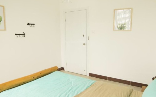 Guilin Triple Happiness Youth Hostel