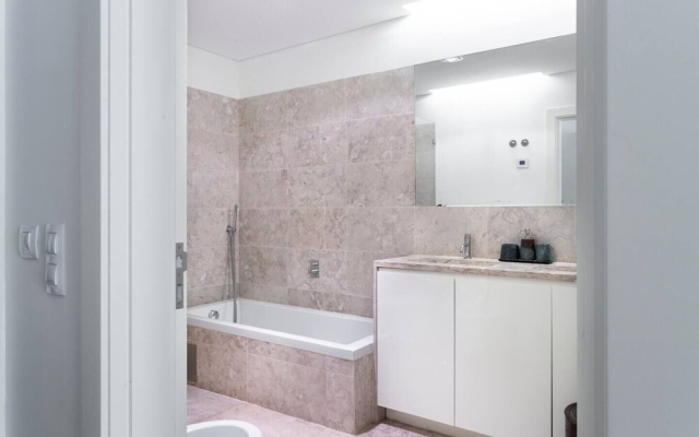 Altido Modern Terrace