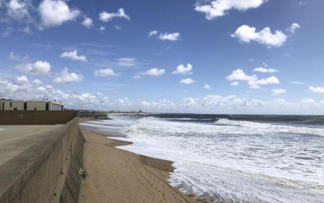 Lvpremier GR1 Beachfront Heated Pool spa Games