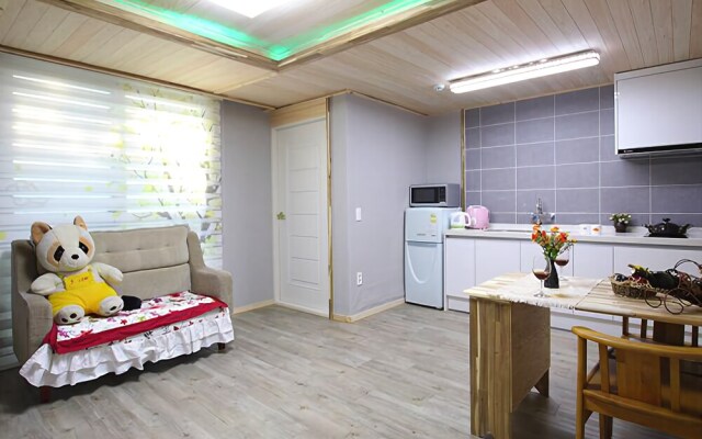 Gyeongju KB Pension