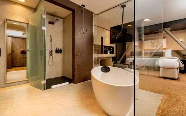 Kronwell Brasov Hotel