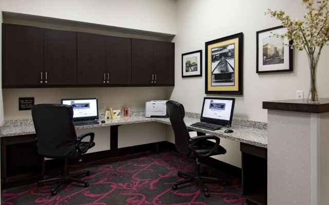 Hampton Inn & Suites Raleigh Downtown
