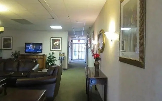 Red Carpet Inn & Suites, Muncie IN