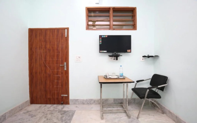 Rao Hut By OYO Rooms