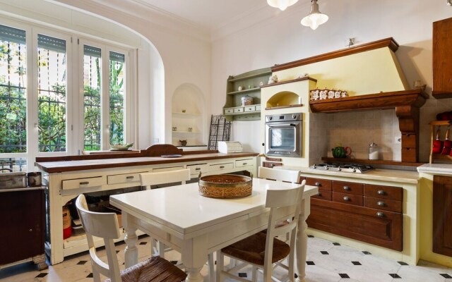 Elegant Holiday Home in Sanremo near Sea