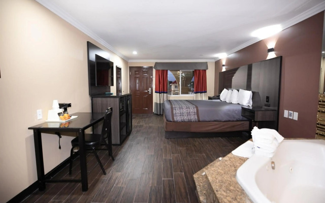 Rodeway Inn & Suites