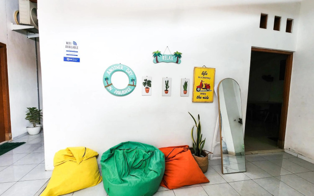 Homey Guesthouse Kertajaya Syariah