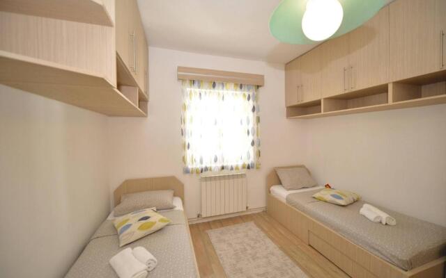 Sunshine Apartments
