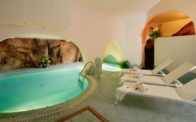 Green Park Hotel