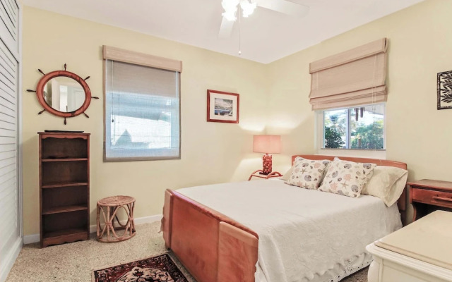 Mango House Immaculate 3 BDR in Boynton Beach!