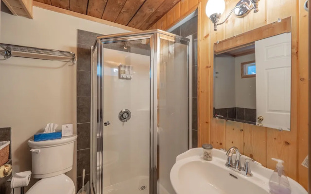 The Tree House Cottage