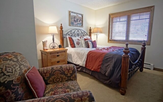 The Phoenix 228 4 Bedroom Condo