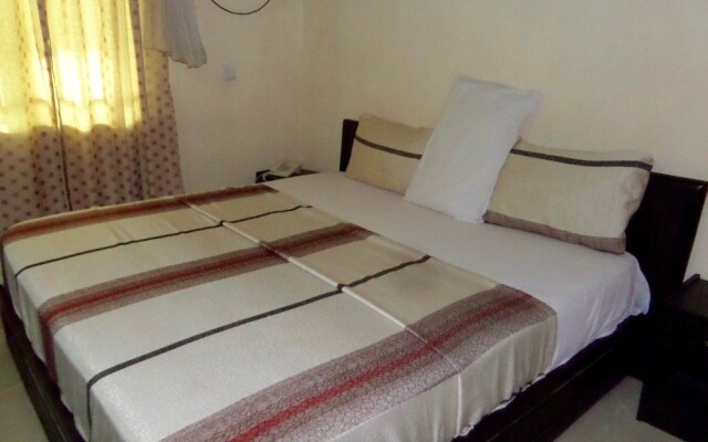 KDT Hotels And Suites