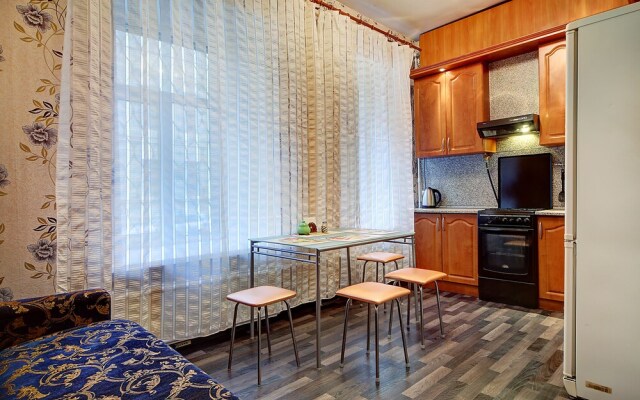 Flatstar On Kovenskiy 29