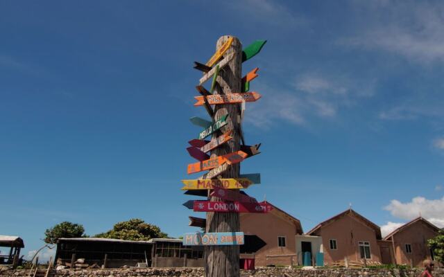 876 JA Oasis by Kingston Airport