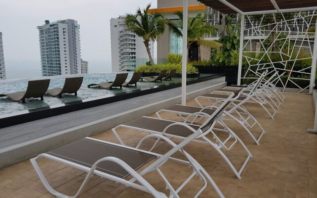 Riviera 1BR Sea View B2506