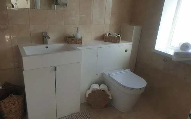 Richmond Retreat A Gem!