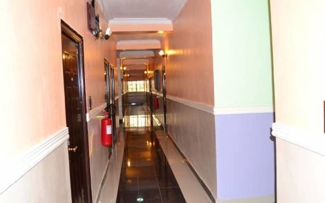 Rayjok Hotel And Suites