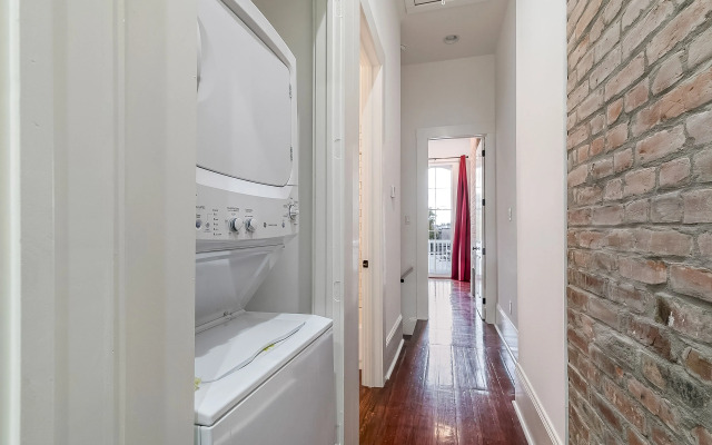 Residences Du Carondelet by Hosteeva