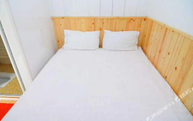 Ningrun Hostel