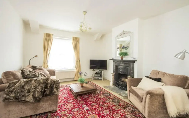 The Apartment Sherborne