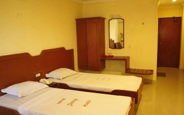 Hotel Pratap Plaza