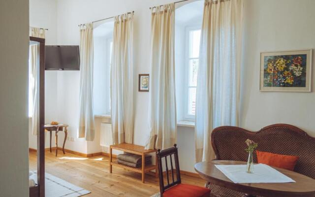 Hotel Schloss Raitenbuch