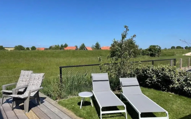 Luxury Chalet With Covered Terrace, in Zeeland