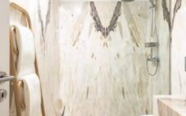 Almad1 · Artsy Retreat in the Heart of Porto