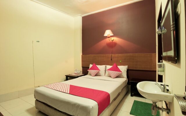 2675 Hotel Sebelas Syariah