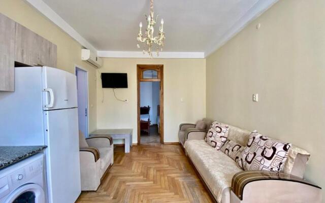 Nargo'S House 2 Floor