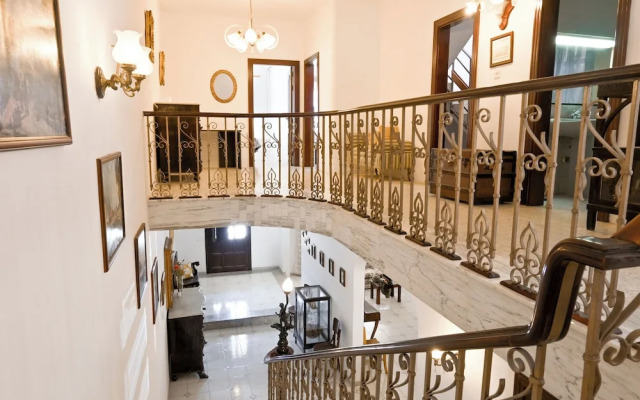 Mediterranea Sunny Maltese Townhouse