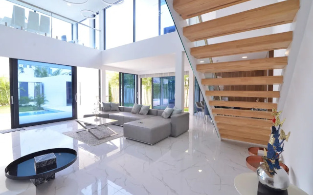 Private Pool Villa in Central  Pattaya - Palma3