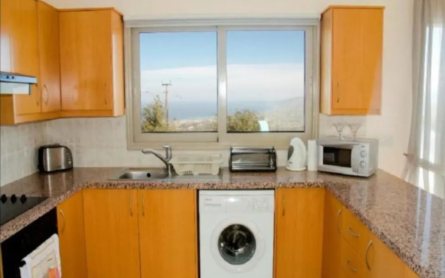 Villa Panorama Tria in Drouseia