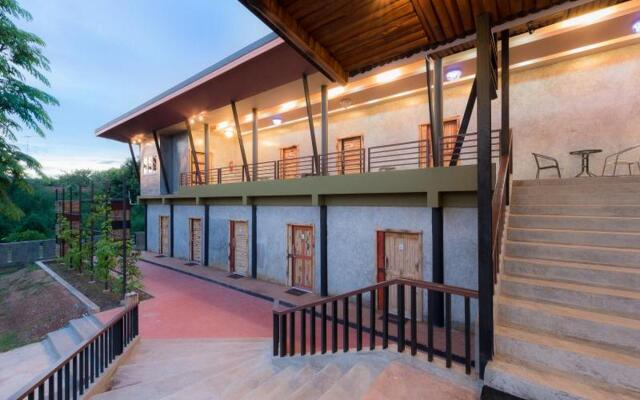Riverpool Resort