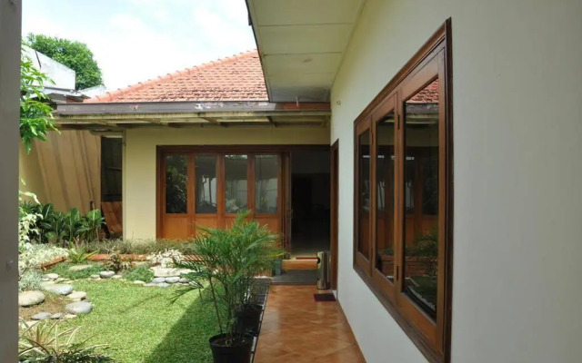 Pandanaran Budget Hotel