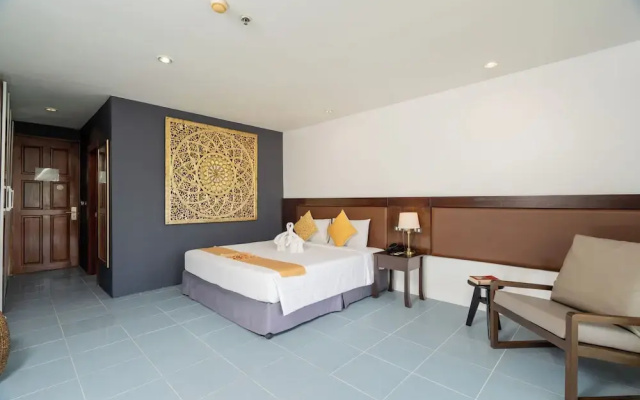 Blue Beach Grand Resort and Spa - Resort in Rawai - Photo 4