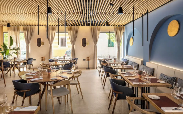 Emotheo Heritage Hotel