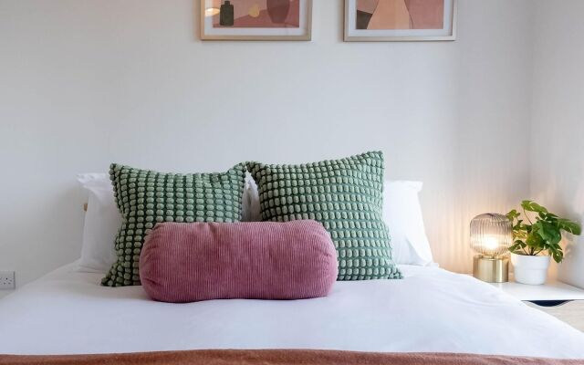 Two-bedroom by Leeds Art Gallery by Belvilla