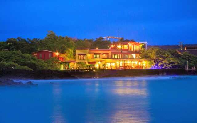 Blu Galapagos Sustainable Waterfront Lodge