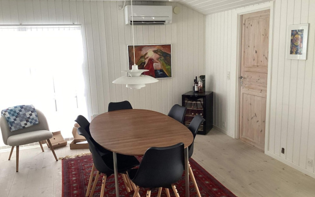 6 Person Holiday Home in Dannemare