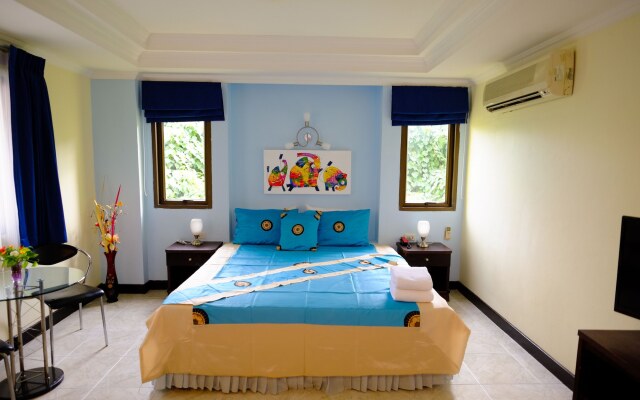 Adonis Guest House