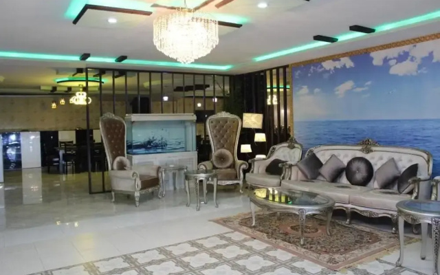 City Home International Hotel