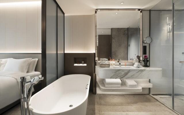 Crowne Plaza Wuhan Optics Valley by IHG