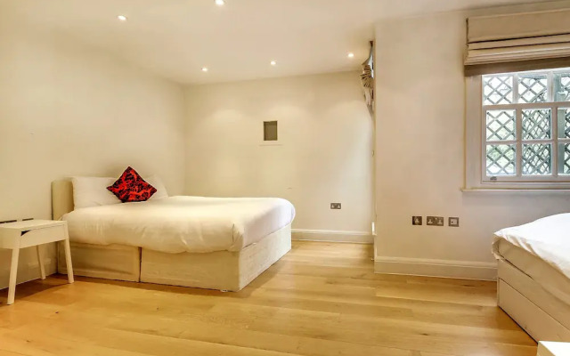 Hotel 57 Pont Street