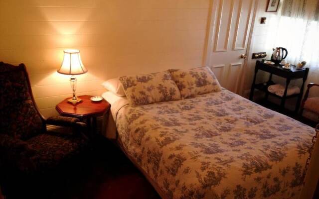 Steampacket Inn
