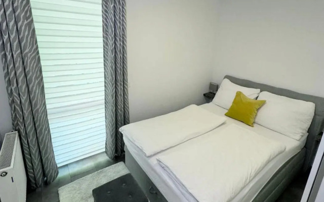 Vienna Apartment Gutarra