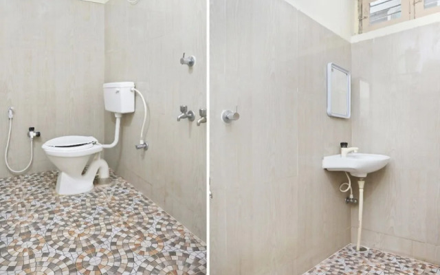 MSR Comforts by OYO Rooms